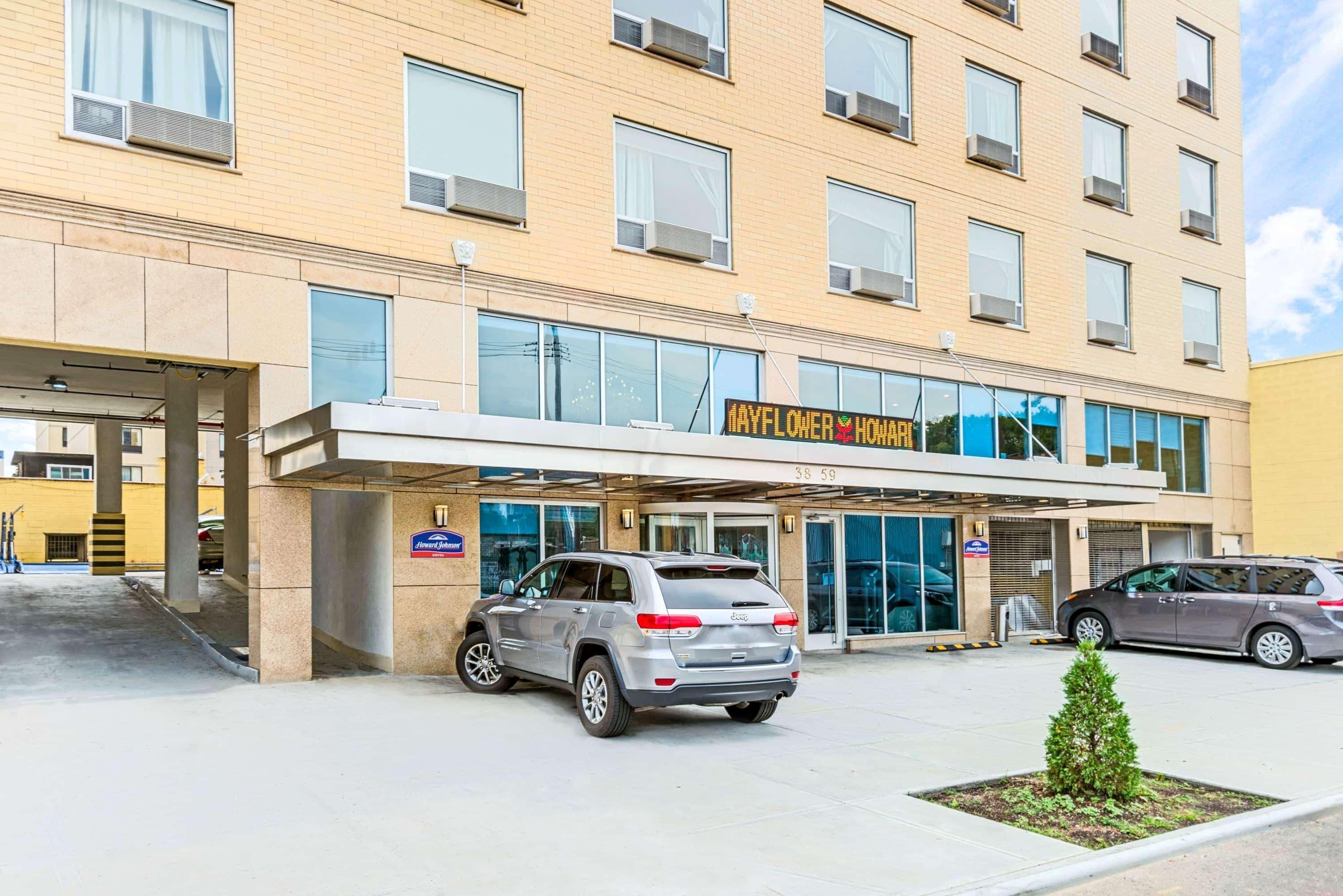ฮาวเวิร์ด จอห์นสัน บาย วินด์แฮม ลองไอส์แลนด์ซิตี้ Hotel นิวยอร์ก ภายนอก รูปภาพ