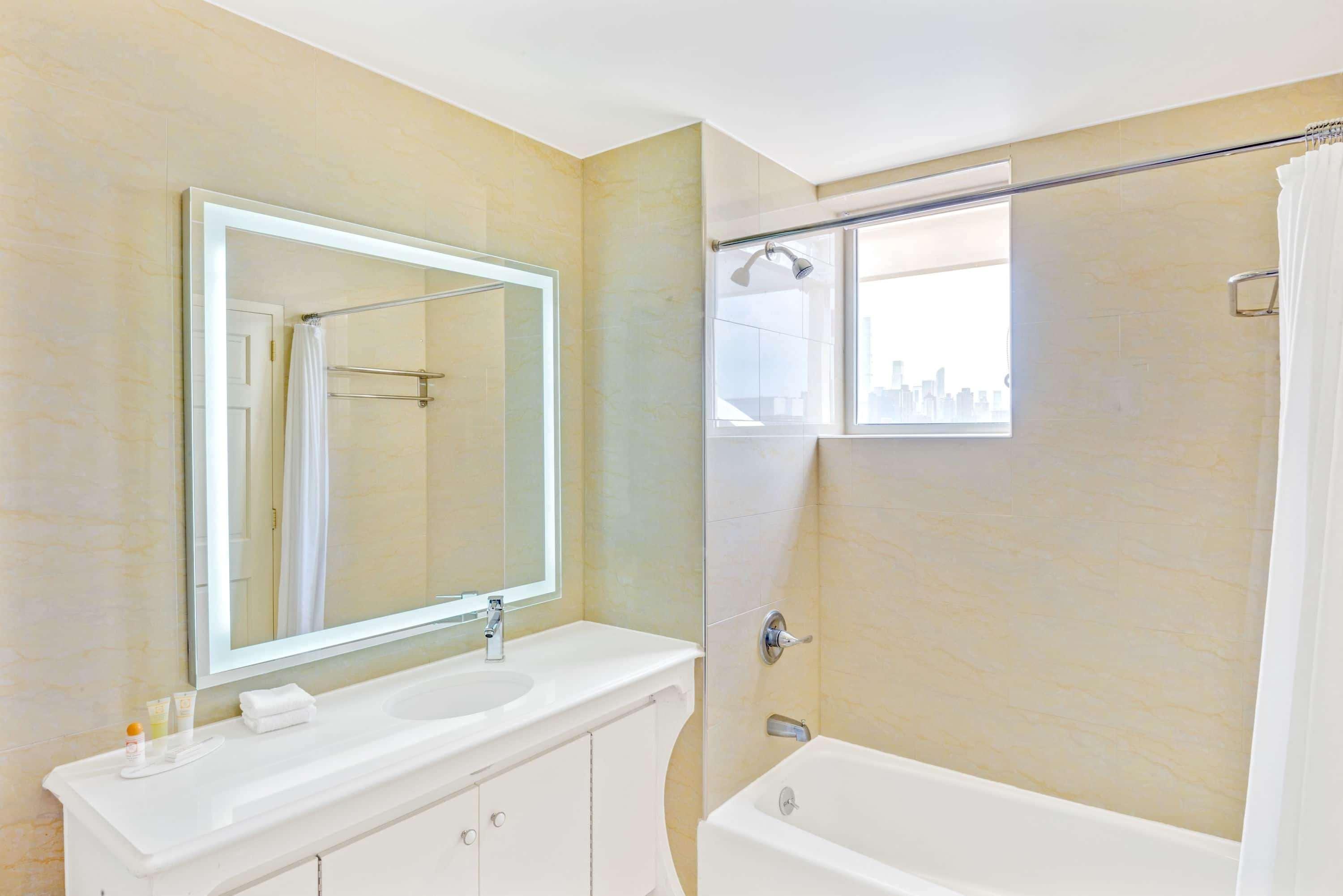 ฮาวเวิร์ด จอห์นสัน บาย วินด์แฮม ลองไอส์แลนด์ซิตี้ Hotel นิวยอร์ก ภายนอก รูปภาพ