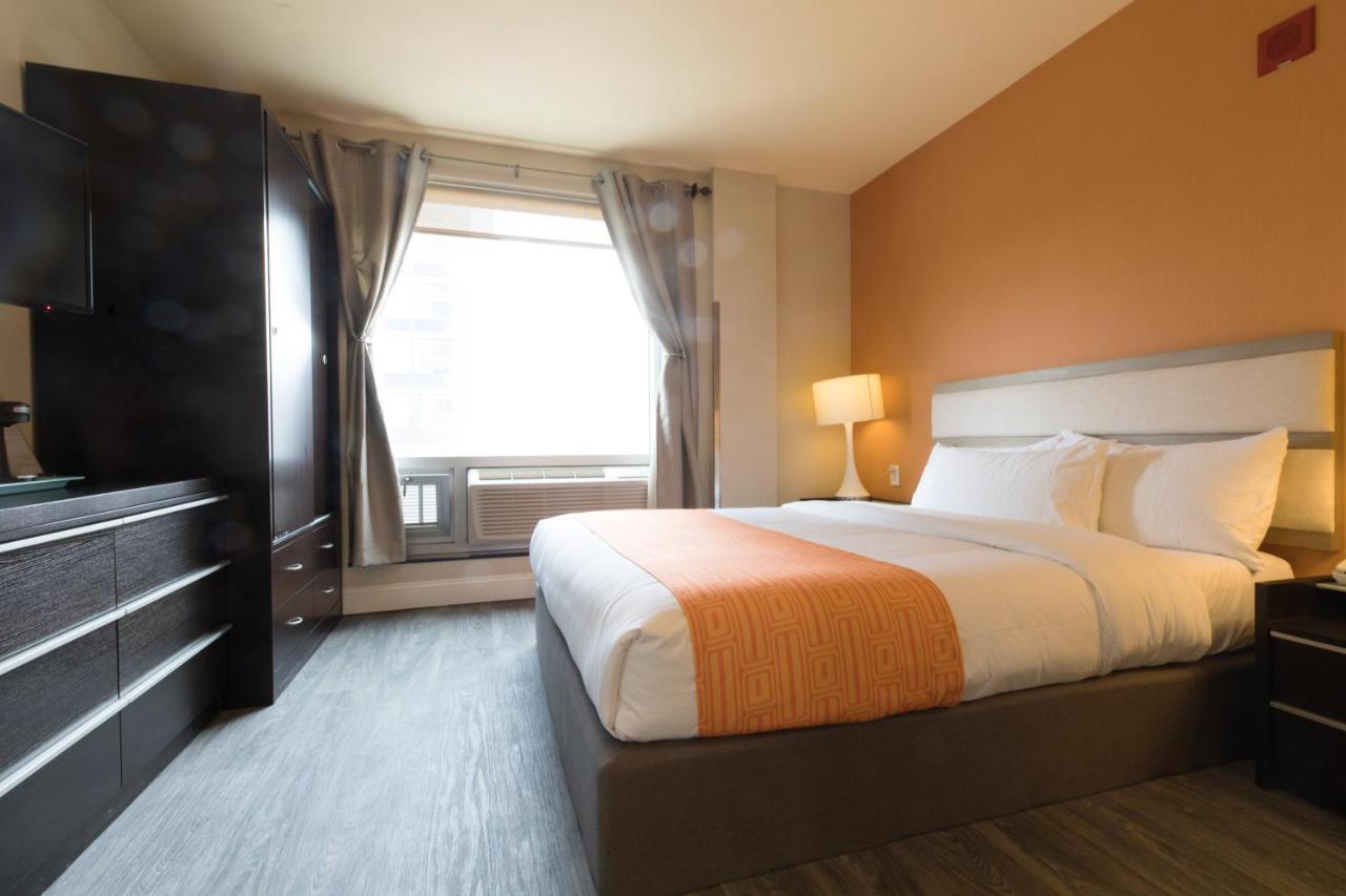 ฮาวเวิร์ด จอห์นสัน บาย วินด์แฮม ลองไอส์แลนด์ซิตี้ Hotel นิวยอร์ก ภายนอก รูปภาพ