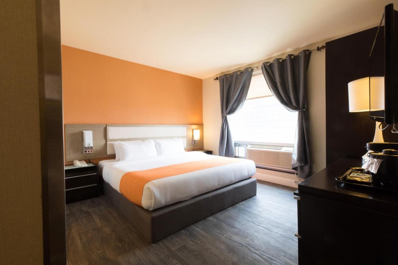 ฮาวเวิร์ด จอห์นสัน บาย วินด์แฮม ลองไอส์แลนด์ซิตี้ Hotel นิวยอร์ก ภายนอก รูปภาพ