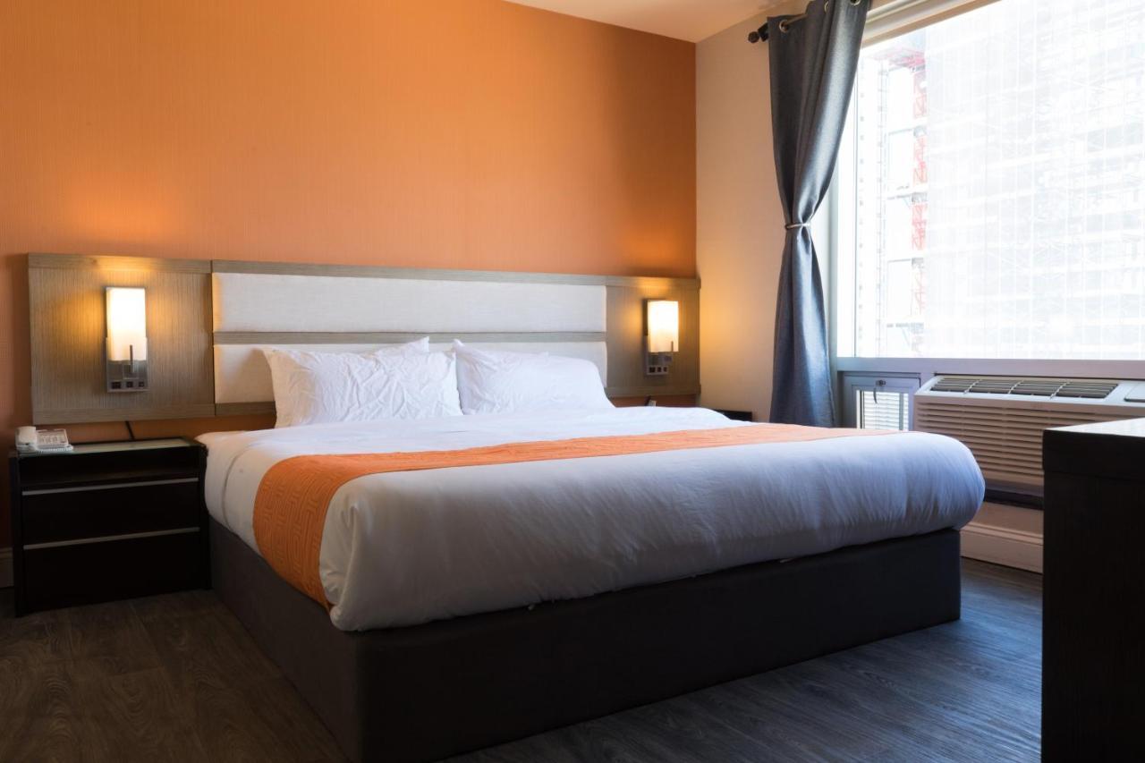 ฮาวเวิร์ด จอห์นสัน บาย วินด์แฮม ลองไอส์แลนด์ซิตี้ Hotel นิวยอร์ก ภายนอก รูปภาพ