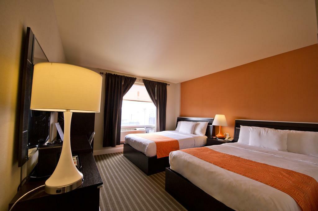 ฮาวเวิร์ด จอห์นสัน บาย วินด์แฮม ลองไอส์แลนด์ซิตี้ Hotel นิวยอร์ก ภายนอก รูปภาพ